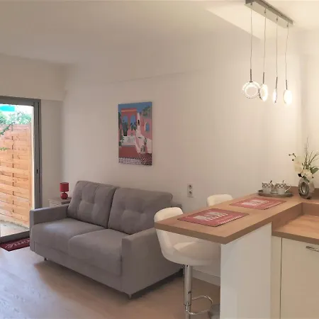 Apartment Golfe Paradise *